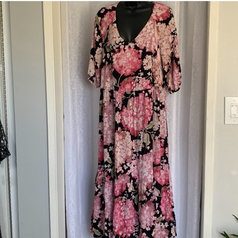 H&M Hydrangea Floral Print Dress Sz:M